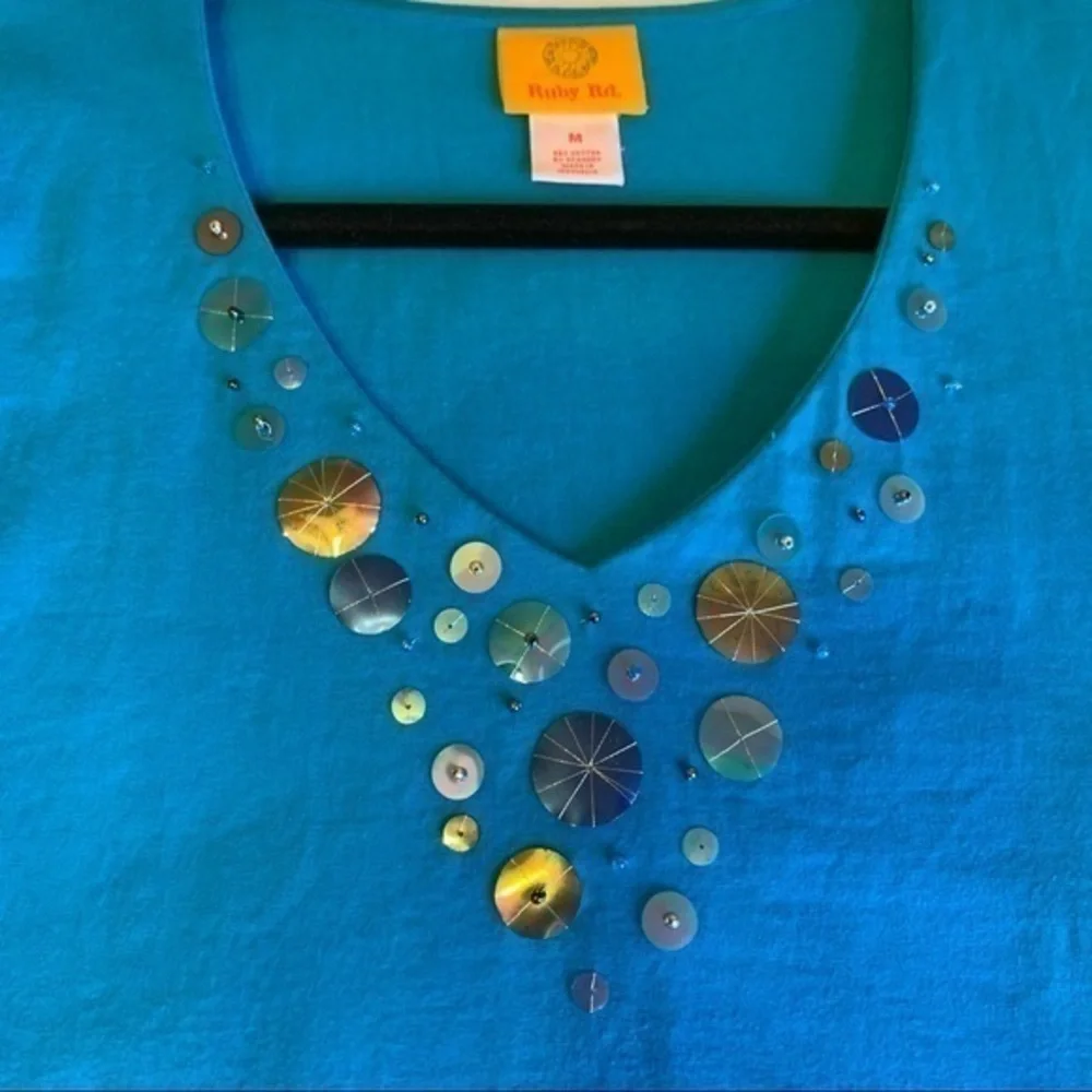 Ruby Rd. Embellished Top‎ - Picture 4 of 5